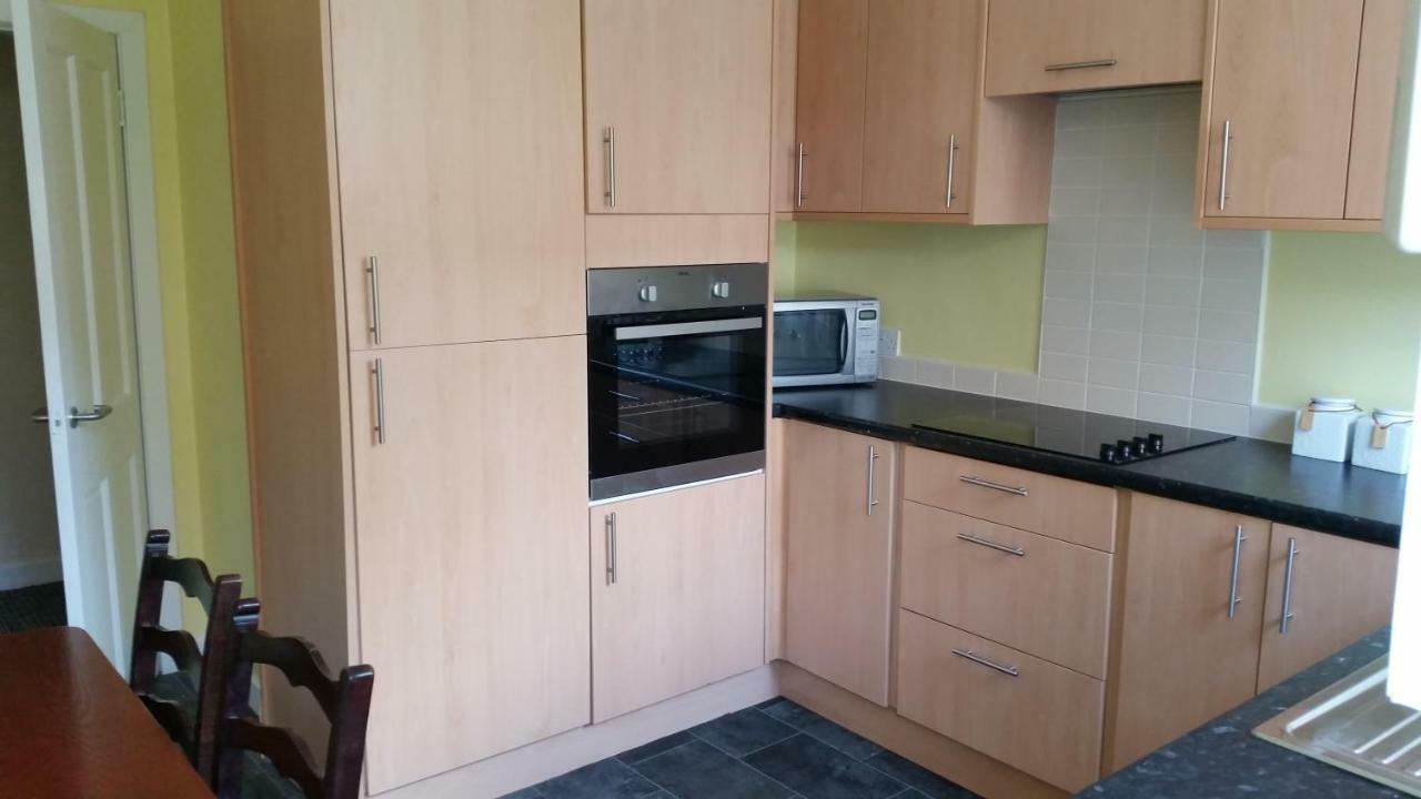 Central Dumfries Luaran gambar