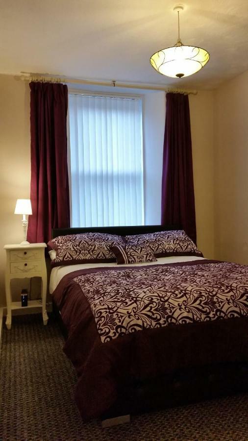 Central Dumfries Luaran gambar